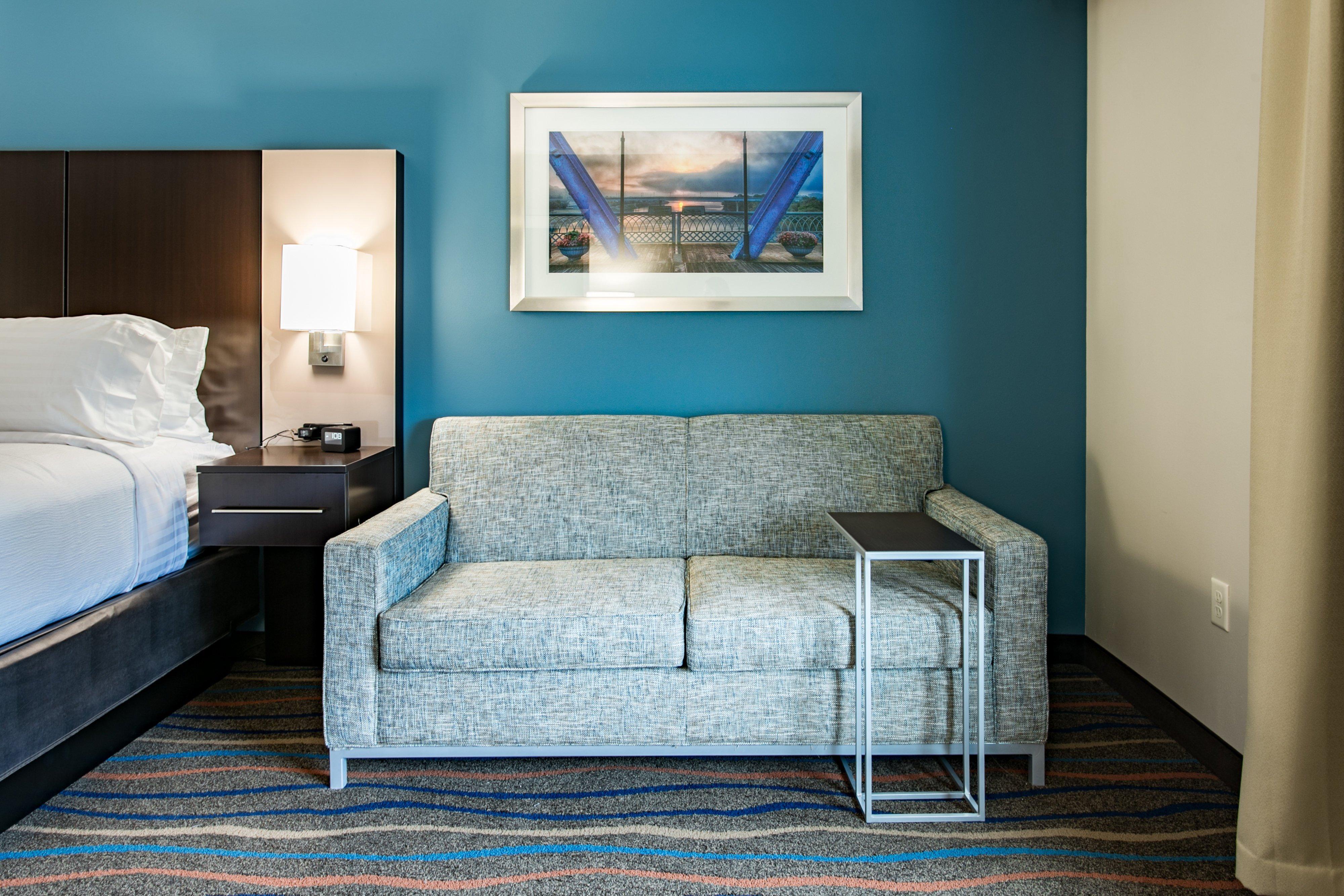Hotel & By Ihg Chattanooga