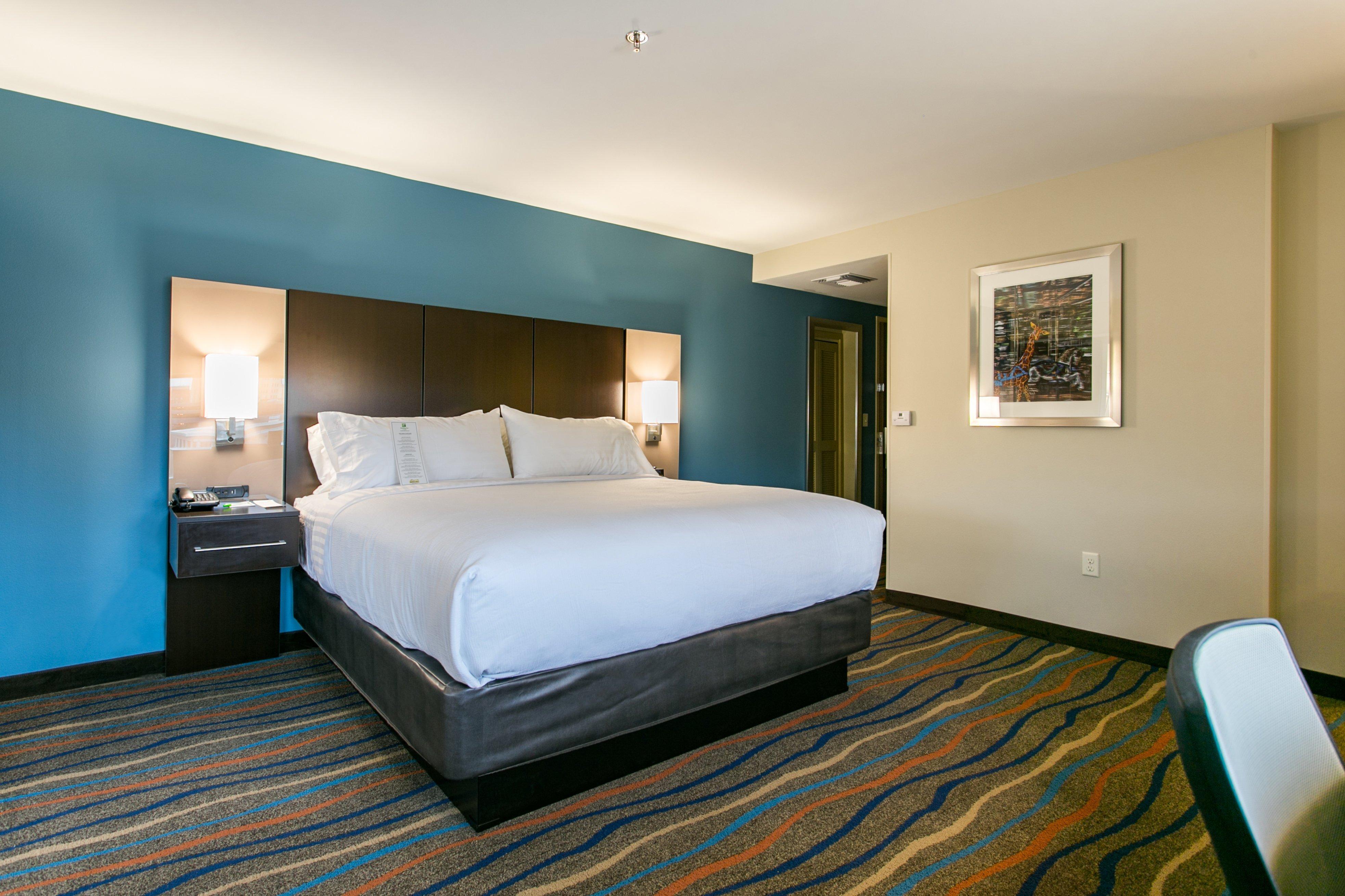 Hotel & By Ihg 4*