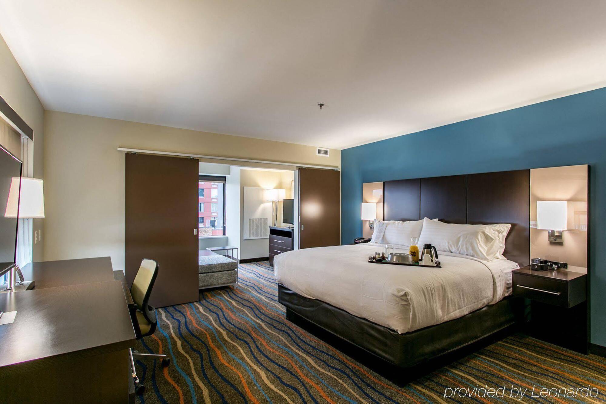 Hotel & By Ihg 4*